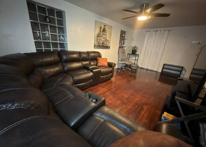 Cozy 2br Near & Upmc Pittsburgh